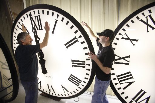 spring-forward-daylight-saving-time-back