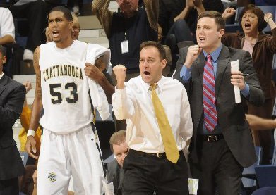 mocs-leading-spartans-half