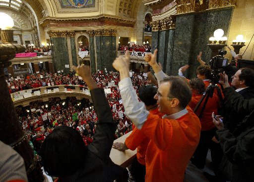 wisconsin-state-budget-protests