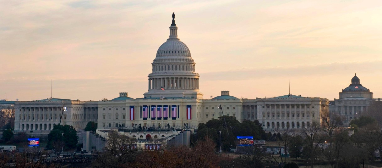 area-senators-viewpoints-split-no-fly-zone-libya-c