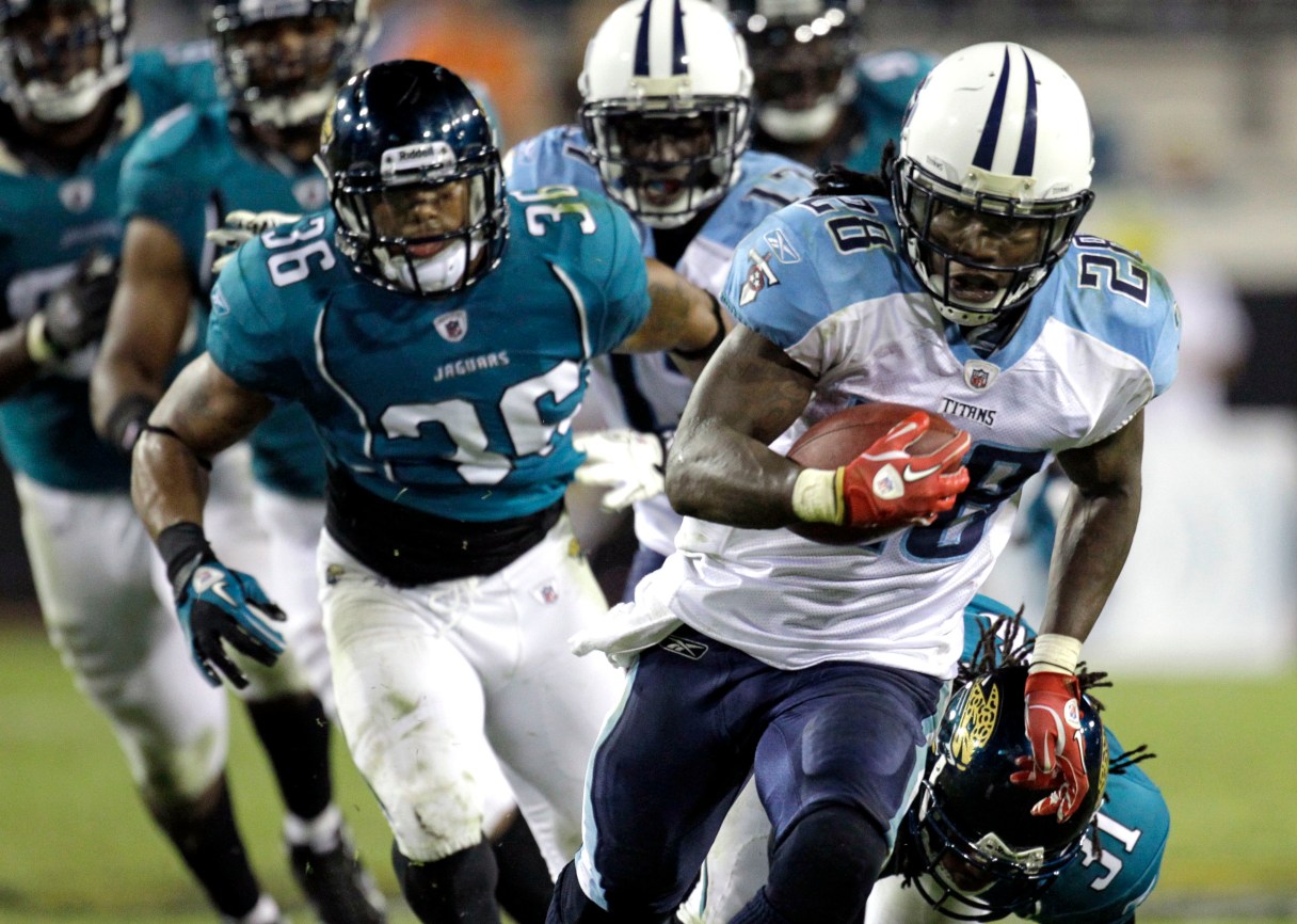 titans-running-back-agree-contract-extension