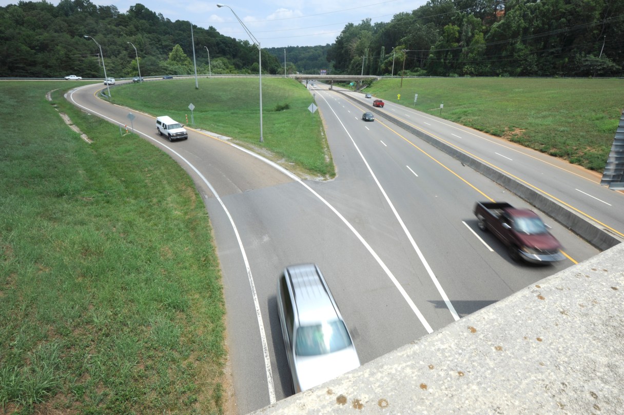 us-27-bids-exceed-estimates