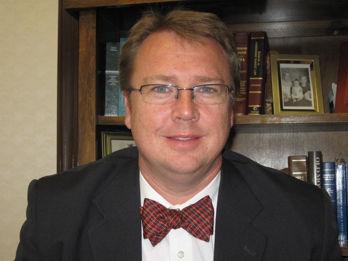 election-panel-sues-and-challenges-state-recall