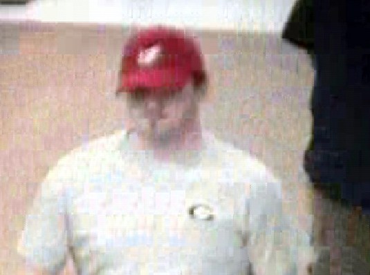 man-wanted-exposing-himself-dalton-store
