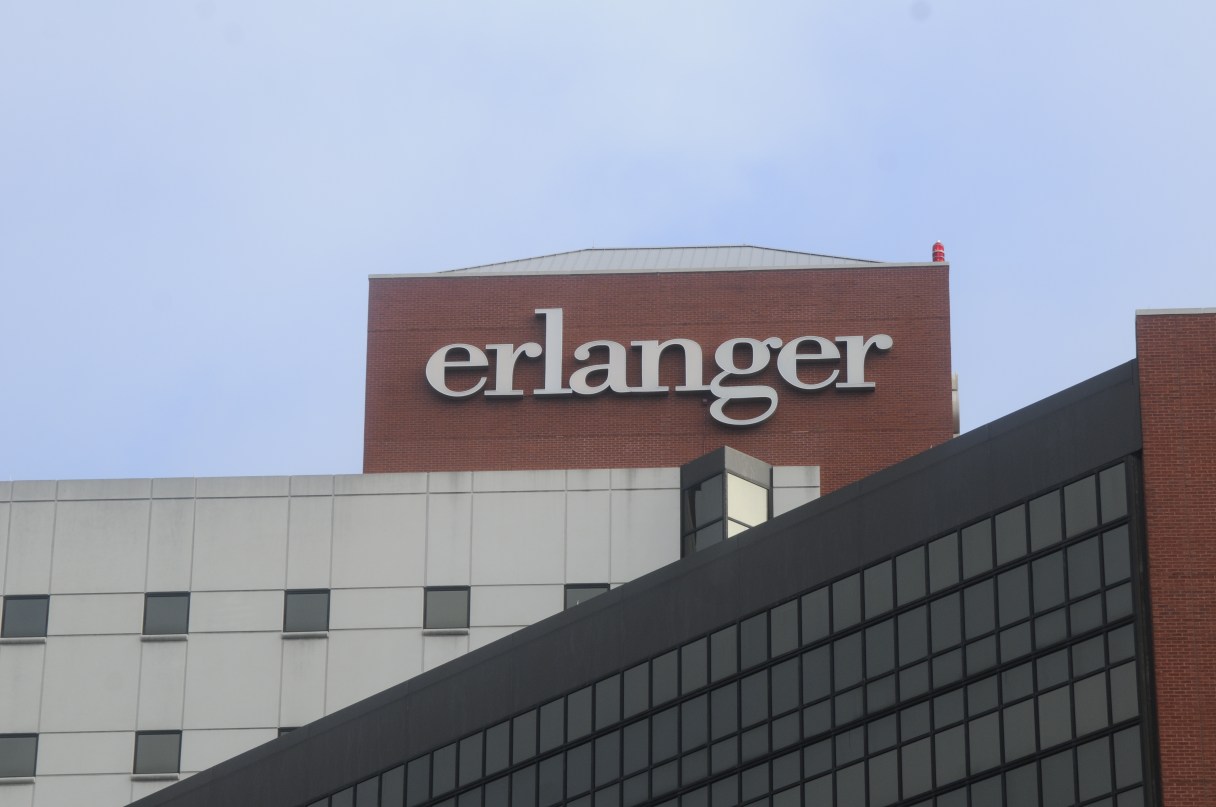 third-erlanger-executive-gets-severance-package