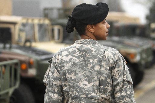 pentagon-shift-rules-women-combat