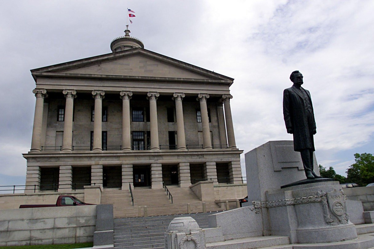 tennessee-abortion-bill-loses-two-controversial-pr