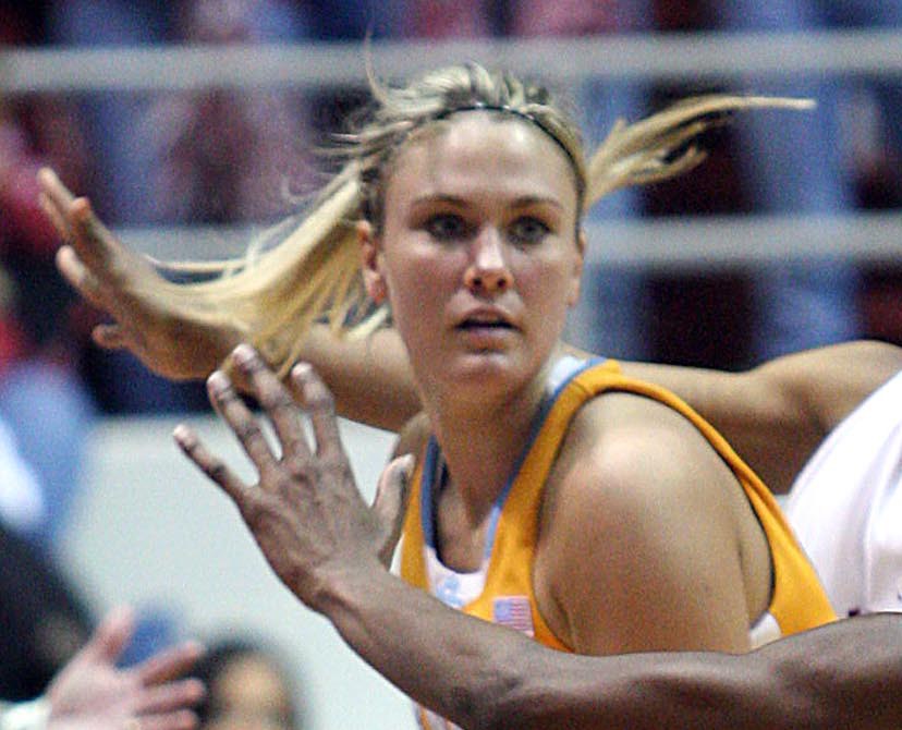 jackson-sets-up-event-for-summitt-cause