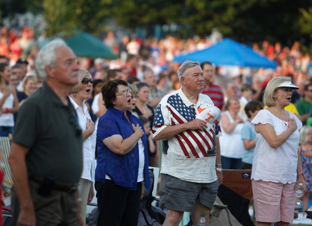 pops-draws-crowds-coolidge-park
