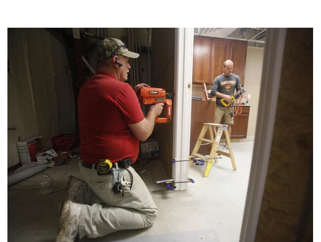under-constr-ace-hardware-tools-up-self-renovation