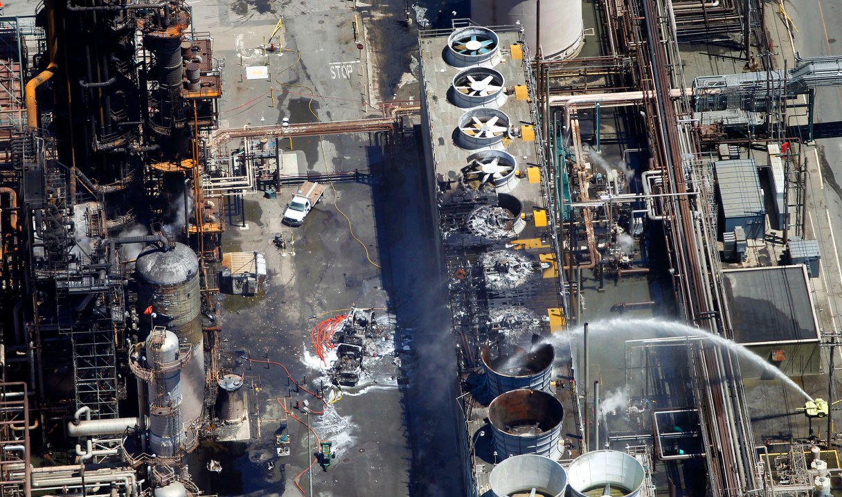chevron-response-refinery-fire-under-criticism
