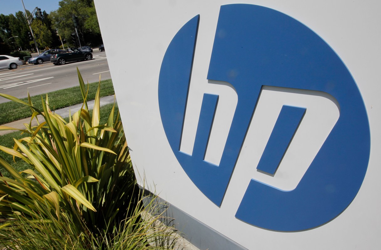 hp-dell-pc-makers-desperate-need-reboot