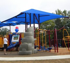 cleveland-opens-playground-to-draw-children-of