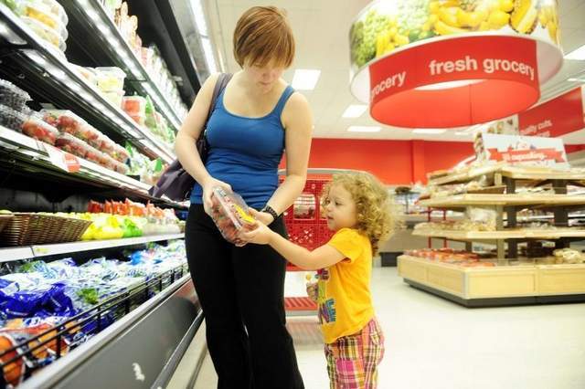 wal-mart-target-sock-it-supermarkets