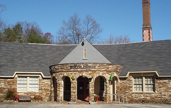 Facade of the Mountain Arts Community Center.