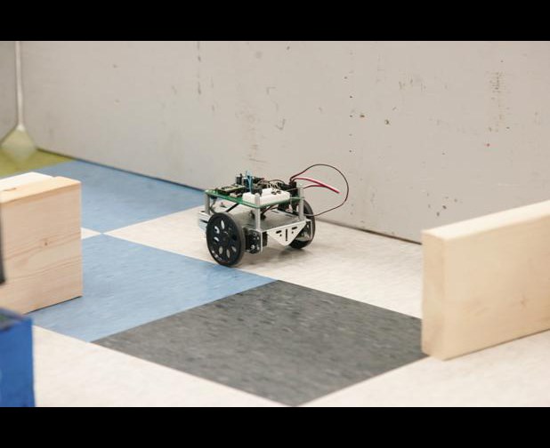 boe-bots-add-fun-to-learning