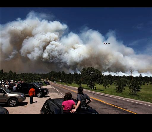 3-wildfires-burn-out-control-colorado