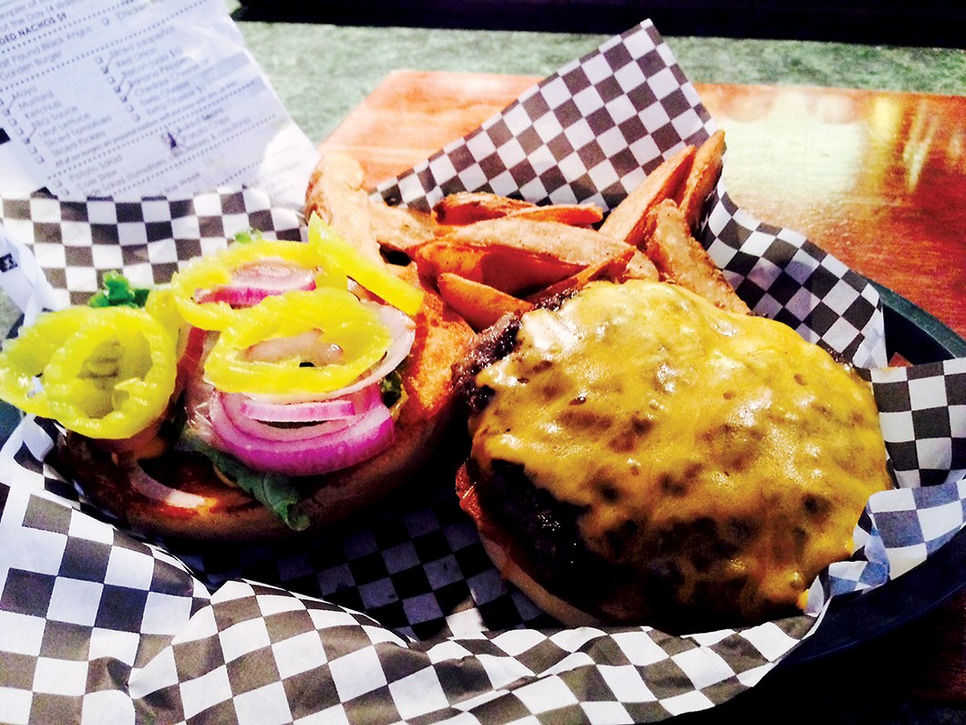 3rd-deck-burger-bar-0010is-a-riverfront-feast