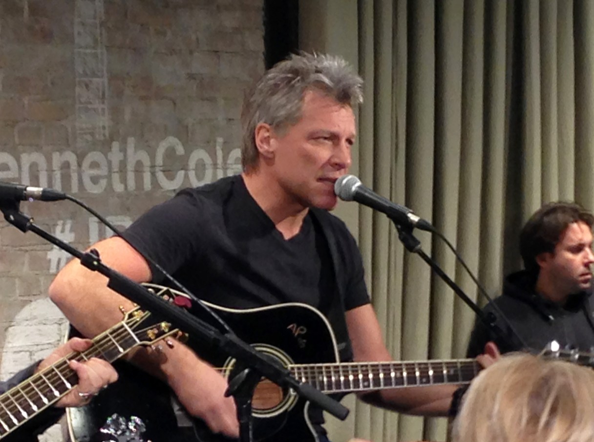 Bon Jovi performs in New York on Thursday, Feb. 12, 2015 as part an acoustic music series, Common Thread, an initiative created by the award-winning singer-songwriter, and fashion designer Kenneth Cole. (AP Photo/John Carucci)