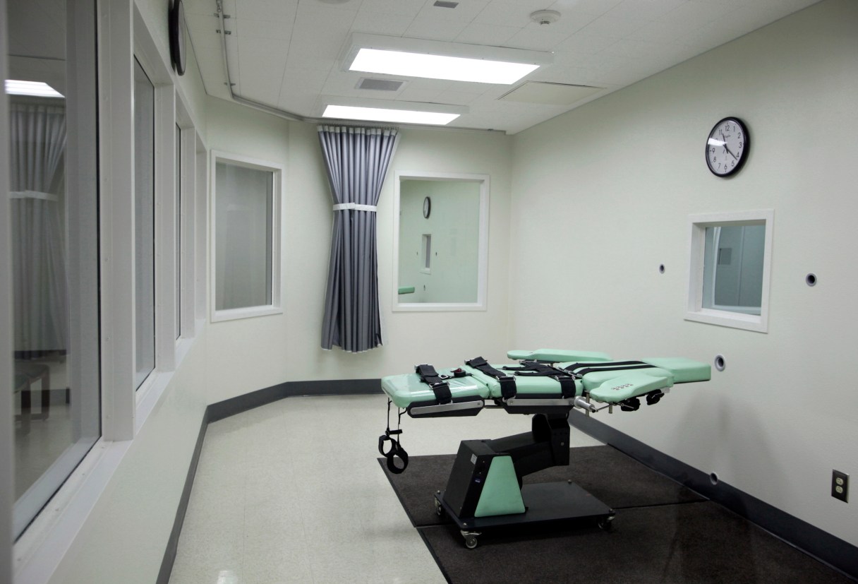 FILE - This Sept. 21, 2010 file photo shows the interior of the lethal injection facility at San Quentin State Prison in San Quentin, Calif. The California Supreme Court upheld a ballot measure narrowly approved by voters to change the state's dysfunctional death penalty system and speed up executions. The highly anticipated ruling Thursday, Aug. 24, 2017 concerned Proposition 66, a push to "mend not end" capital punishment in California. (AP Photo/Eric Risberg, File)