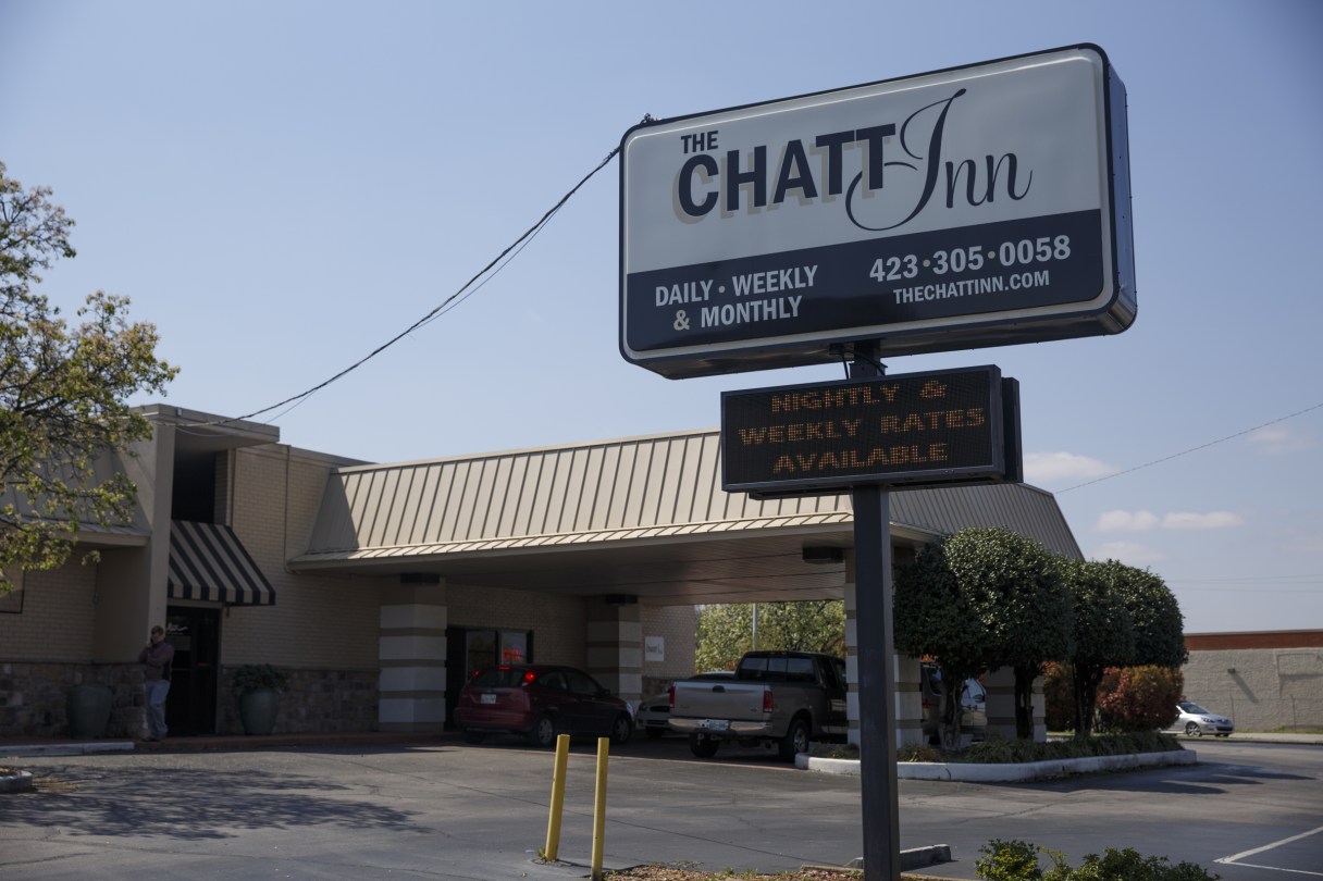 Staff photo by Doug Strickland / The Chatt Inn is seen on Friday, March 25, 2016. The City of Chattanooga has a resolution on its April 6, 2021 meeting agenda to temporarily house residents experiencing homelessness at the site in a response to the COVID-19 pandemic.