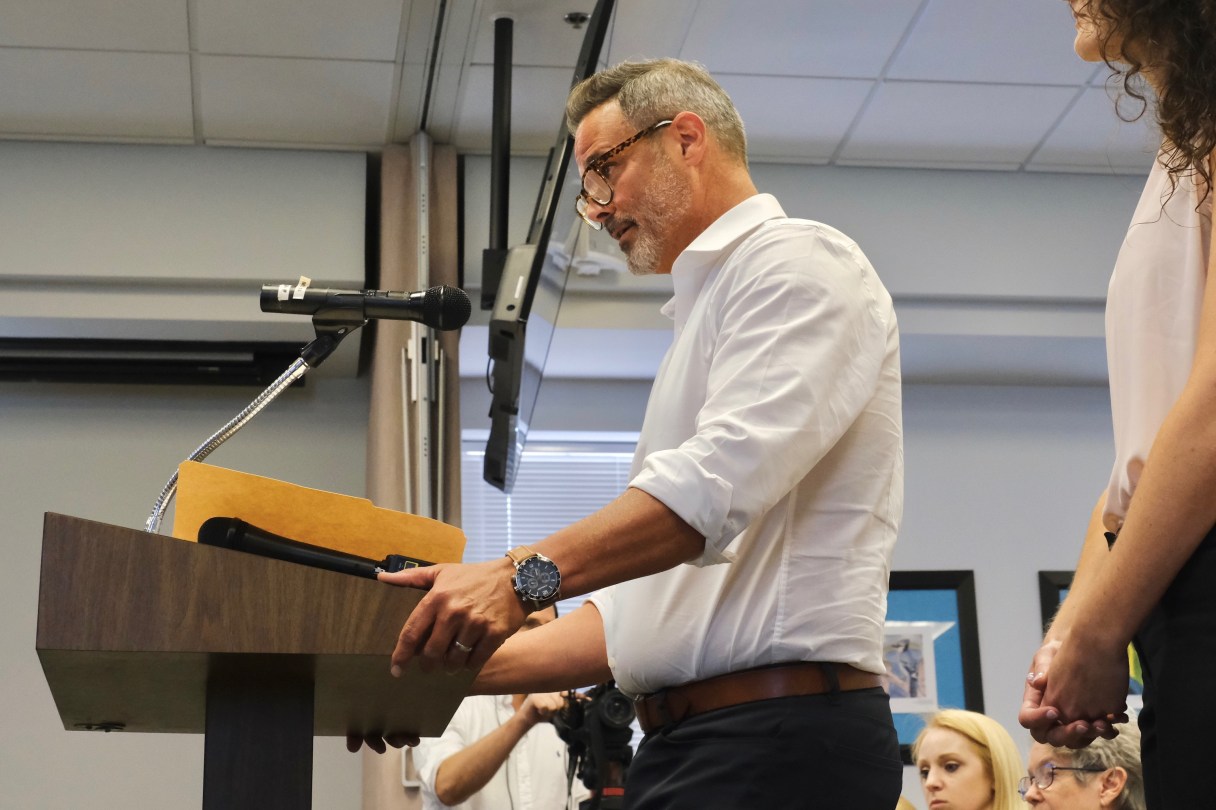 Staff photo by Wyatt Massey / Frank Ramseur, senior pastor of Calvary Chapel Chattanooga, speaks at the Hamilton County school board meeting on June 17, 2021. Ramseur helped organize efforts against Planned Parenthood, which hired two staff in the city in recent months.