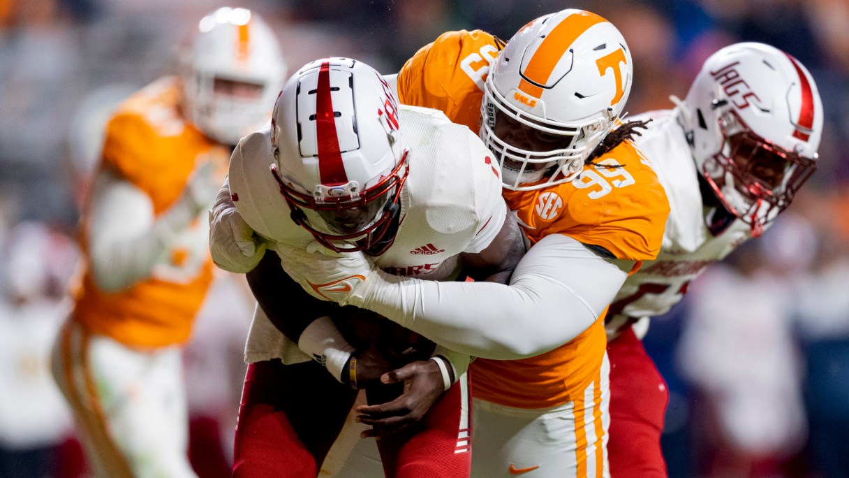 Tennessee Athletics photo by Andrew Ferguson / Tennessee fifth-year senior defensive tackle Kurott Garland enters his final season with 40 career appearances, incuding eight starts, and 57 tackles.