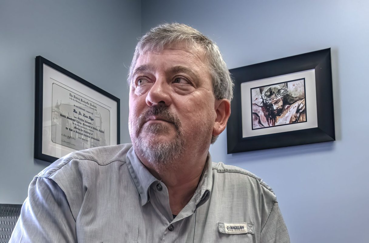 The Rev. Kevin Riggs, pastor of Franklin Community Church, has criticized a Tennessee bill that targets nonprofits that provide housing assistance to immigrants. (Tennessee Lookout Photo by John Partipilo)